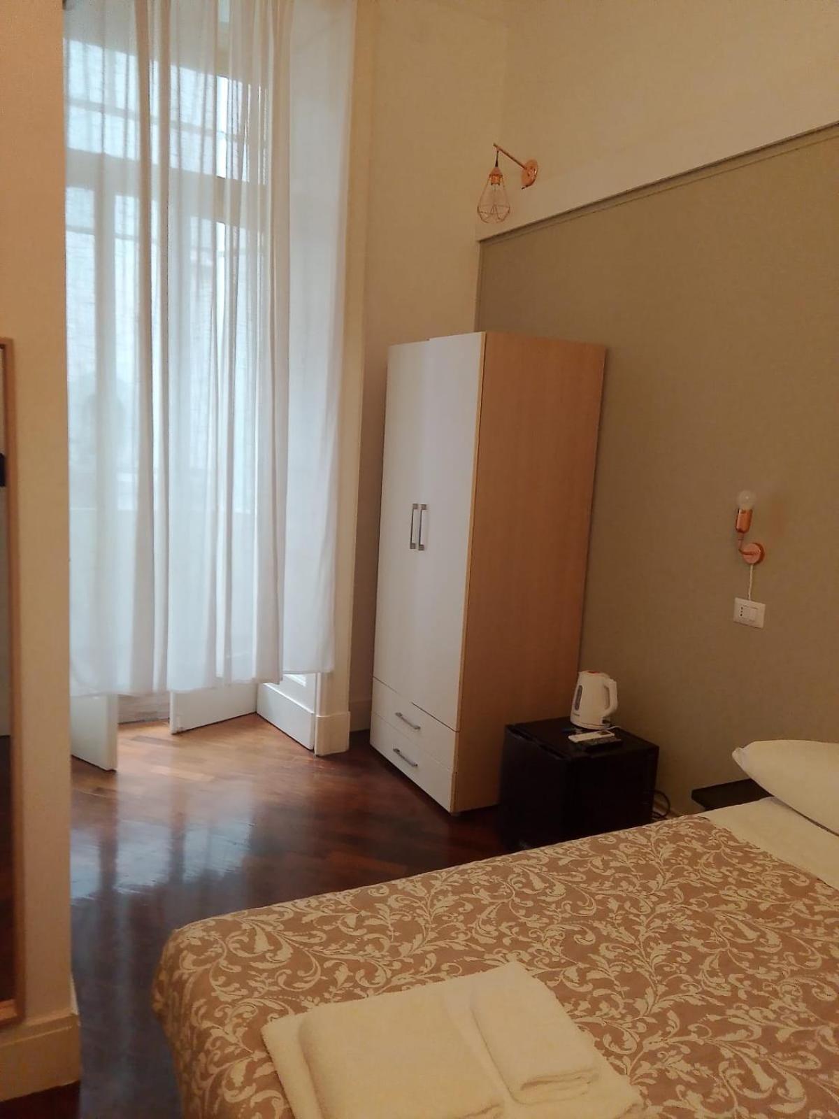 Residence E Appartamenti Cavallerizza Napoli Ngoại thất bức ảnh